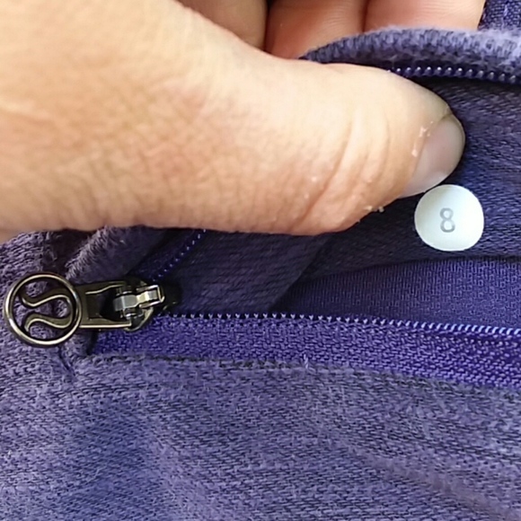 Lululemon purple casual workout pants size 8 - Picture 3 of 7